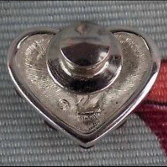 Authentic Swarovski Heart Flag Pin - Picture 2 of 3